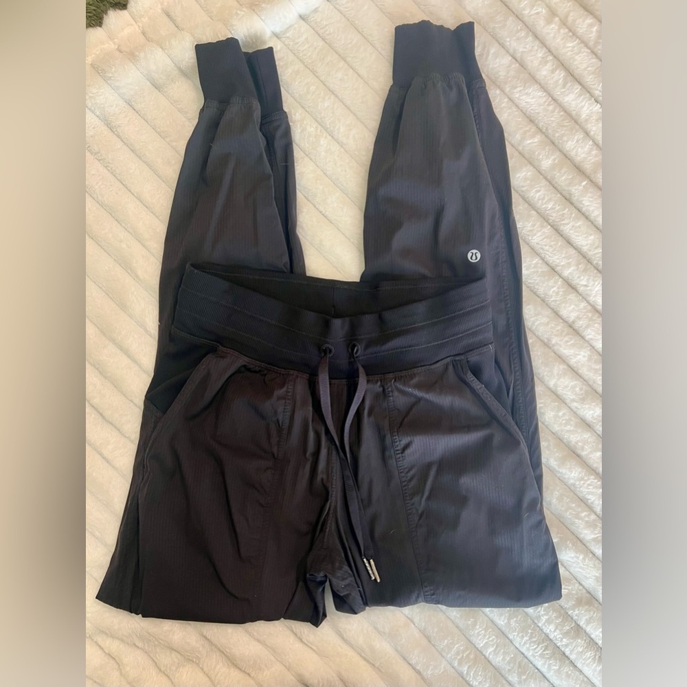 🔥Lululemon Dance Studio 🚒Pants Black Size 4 Jogger Lightweight Athleisure